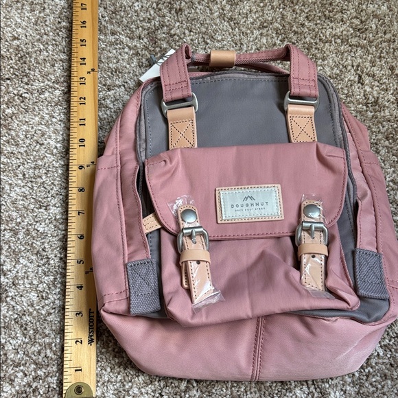 Doughnut macaroon backpack - Picture 5 of 6